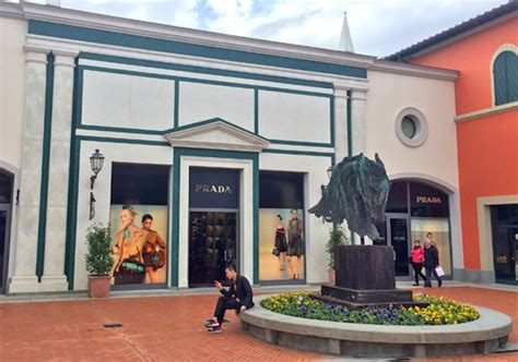 Michael Kors Outlet, Barberino Designer Outlet .